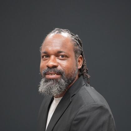 Photo of Darrinton Robinson