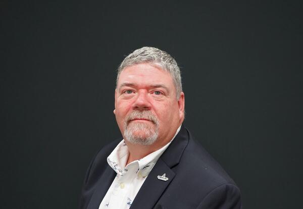 Photo of Dr. Justin Hoggard