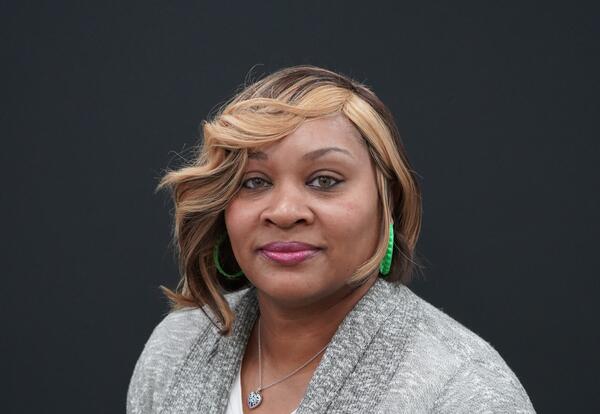 Photo of Tara Robinson