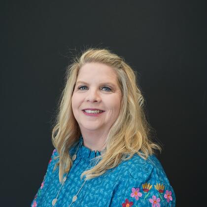 Photo of Tracey Averett