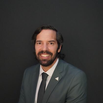 Nathan Hall headshot