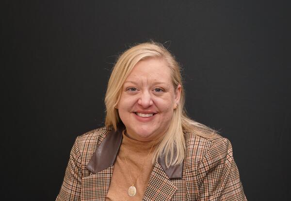 Michelle Lane Headshot