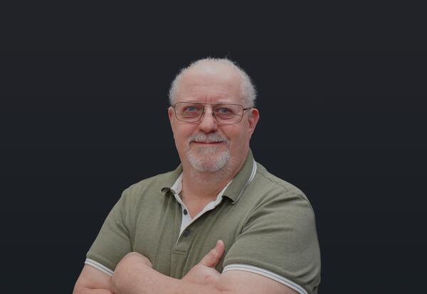 Mark Ketchell headshot