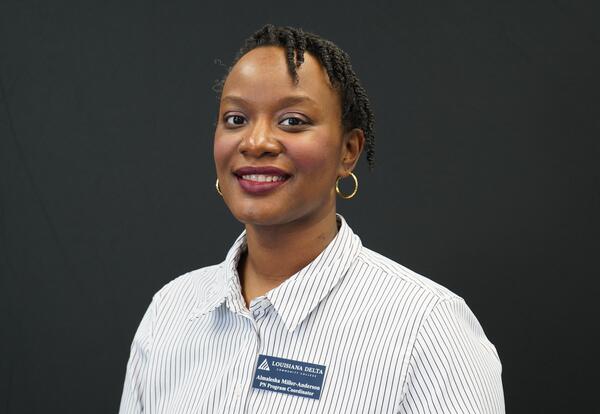 Photo of Almalesha Anderson