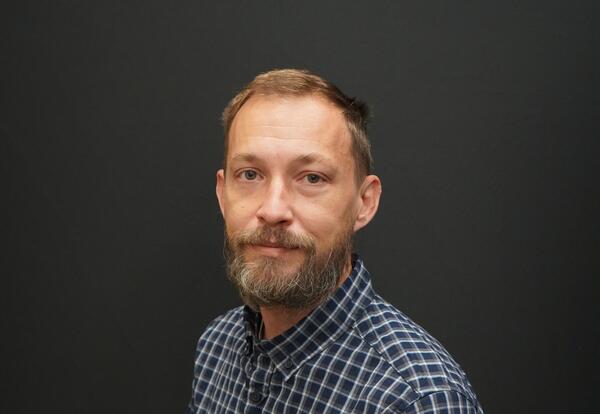 Nathon Dickerson headshot