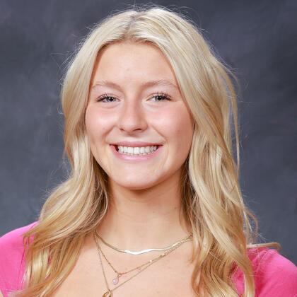 Photo of Brielle Precht, Student Representative