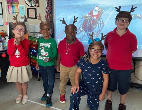 Life on Willow Street - Photo #14