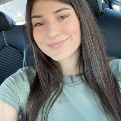 Photo of Kristen Cormier