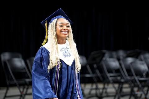 Image 10 of 50