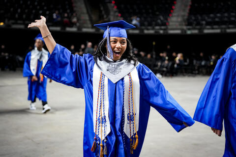 Image 15 of 51