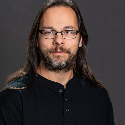 Photo of Dr. Greg Robin