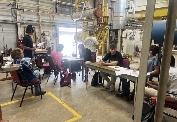 Marathon Petroleum’s Garyville Refinery Awards $250,000 Grant to River Parishes Community College Foundation to Rebuild Methanol Unit at Reserve Campus