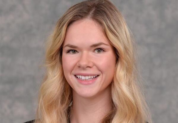 Kaitlyn Lund Headshot