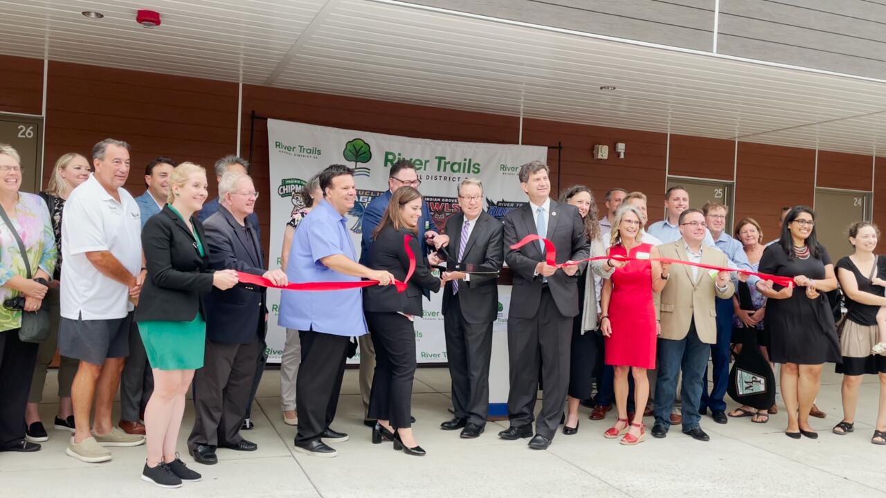 RTSD26 Cuts The Ribbon On Prairie Trails River Trails Middle School
