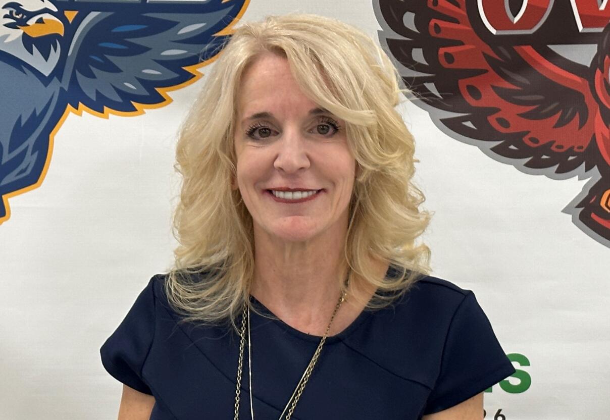 board-welcomes-new-member-indian-grove-elementary