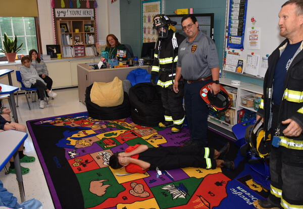 Stop Drop and Roll demonstration