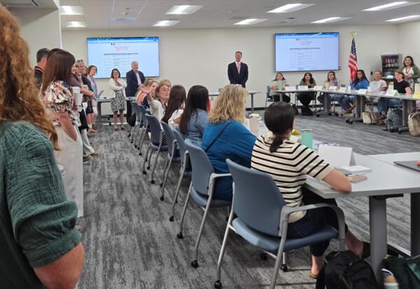 District 123 Welcomes New Staff With Orientation Program
