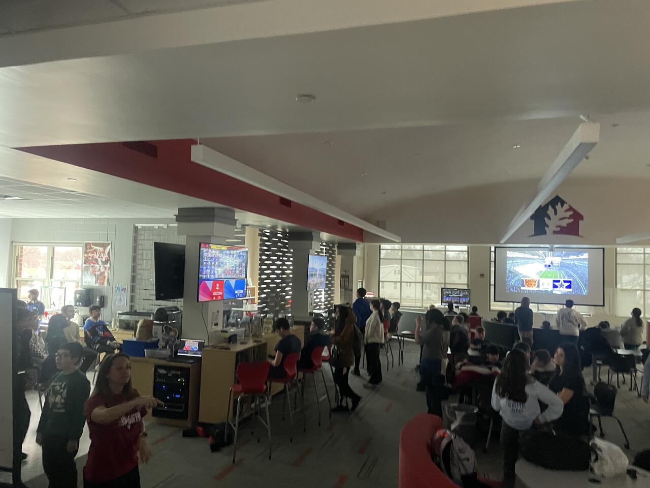 Mustangs Power Up at SWIC eSports Tournament | OLHMS