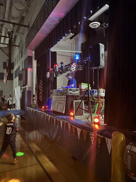 DJ for dance