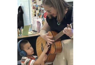 students engage with therapist