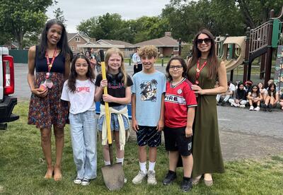 5th Graders with Mrs. Amra and Mrs. Crossley