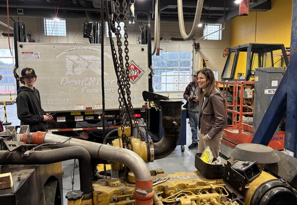 NH Governor Kelly Ayotte Tours Hudson’s Palmer Center at Alvirne