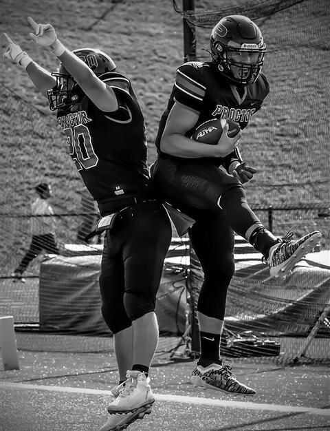 普羅克特自2019年以來首場比賽，復出戰勝科克倫09