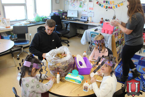 Изображение 6 из 12