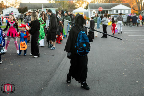 ၃၄ ရုပ်ပုံ ၂၀