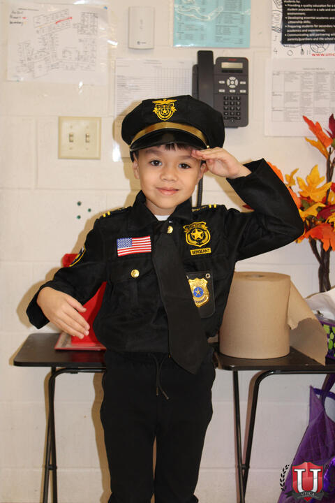 ၂၈ ရုပ်ပုံ ၆