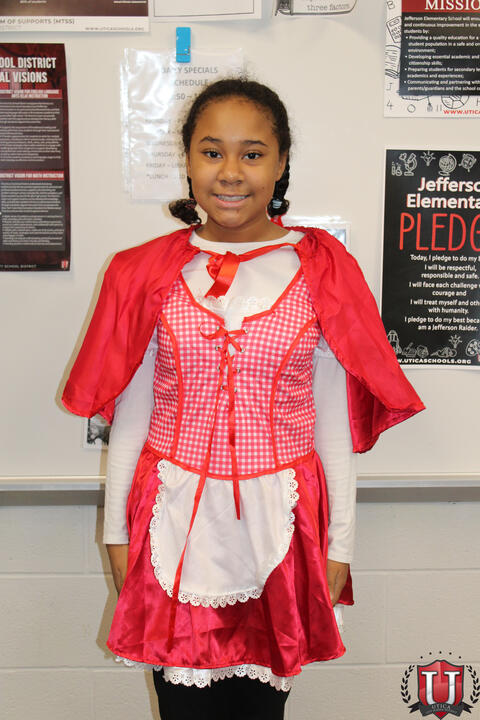 ၂၈ ရုပ်ပုံ ၁၄