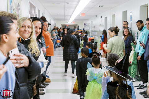 10 میں سے 6 تصویر