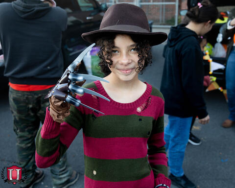 ຮູບ 14 ຂອງ 31