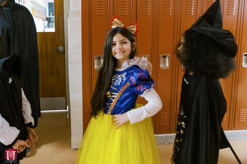 รูปภาพ 2 / 10