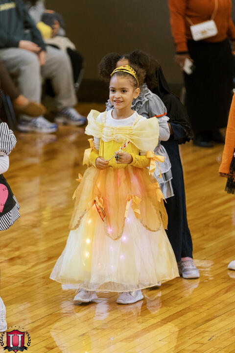 ရုပ်ပုံ ၁၉ ပုံ ၂၇