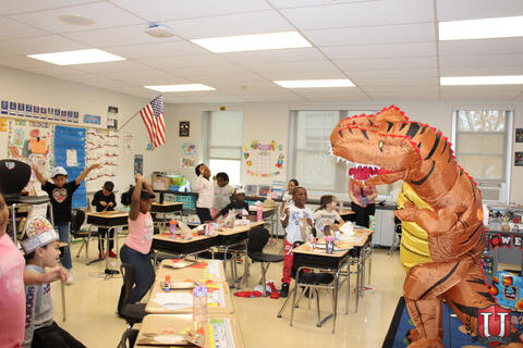 ลําดับภาพที่ 51/55