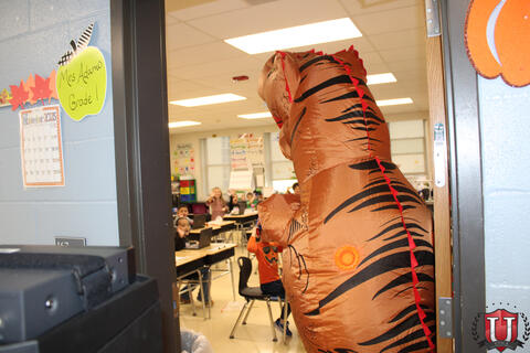 ลําดับภาพที่ 3/55