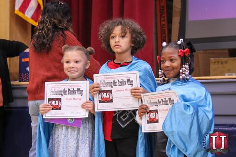 ရုပ်ပုံ ၂၁