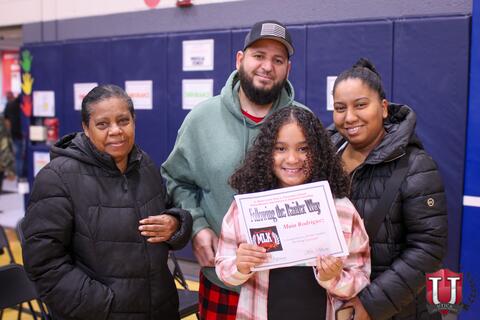 ရုပ်ပုံ ၁၆