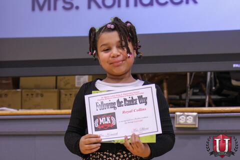 ၃၀ ရုပ်ပုံ ၁