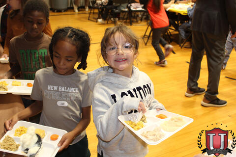 Изображение 2 из 8