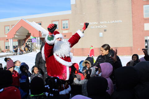 ၂၁ ရုပ်ပုံ ၁၅