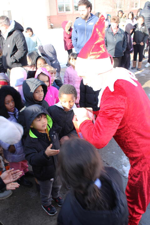 ၂၁ ရုပ်ပုံ ၁၃