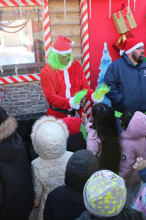 ရုပ်ပုံ ၁၂ ပုံ ၂၁