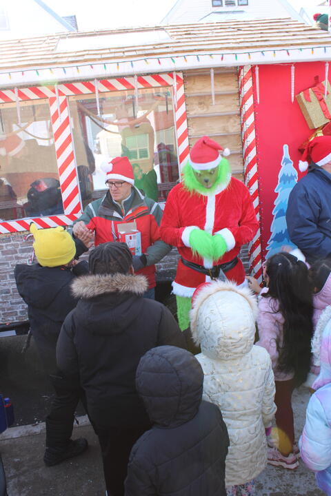 ၂၁ ရုပ်ပုံ ၁၁