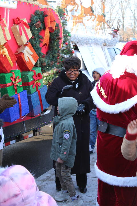 ရုပ်ပုံ ၉ ပုံ ၂၁