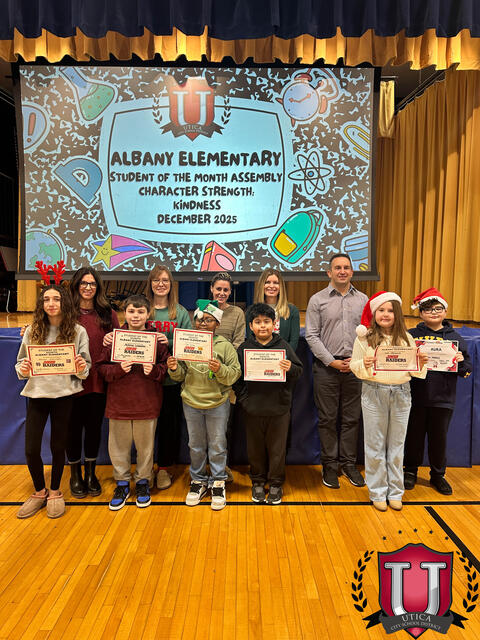 រូបភាព 3 នៃ 13