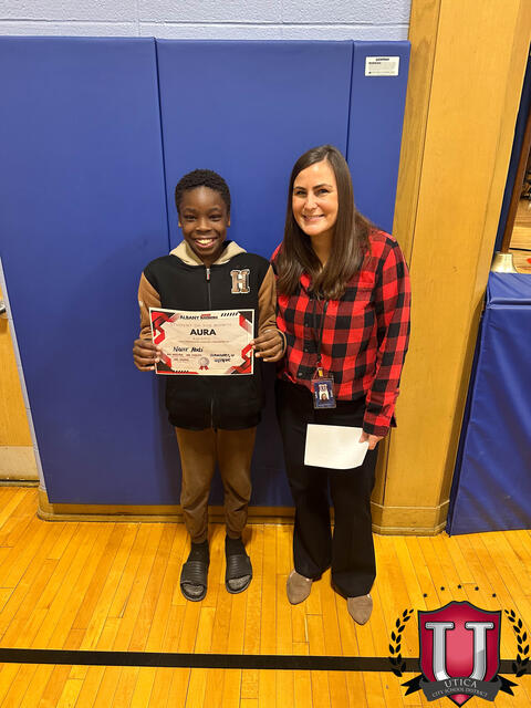 រូបភាព 12 នៃ 13