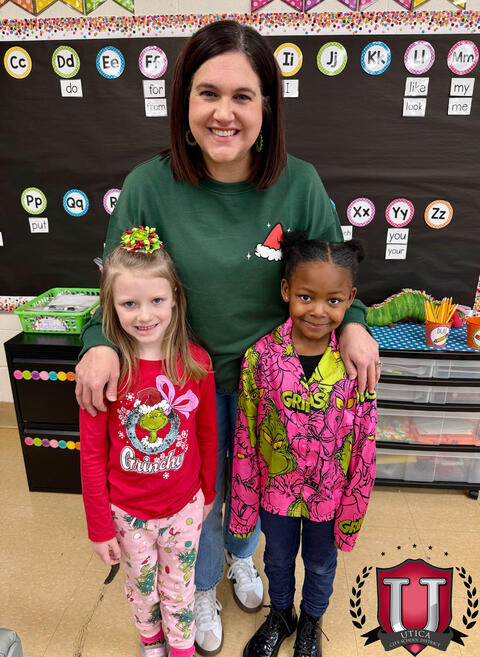 61 ਵਿੱਚੋਂ 18 ਚਿੱਤਰ 18