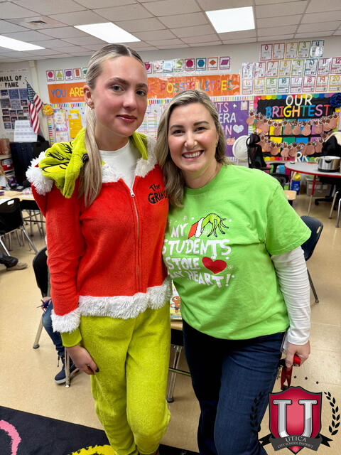 61 ਵਿੱਚੋਂ 24 ਚਿੱਤਰ